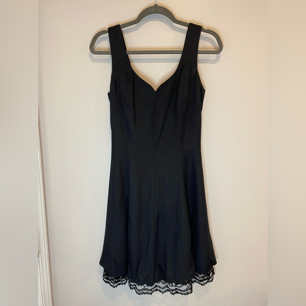 VTG Donna Ricco Black Dress with Sweetheart Neckline - Picture 4 of 8